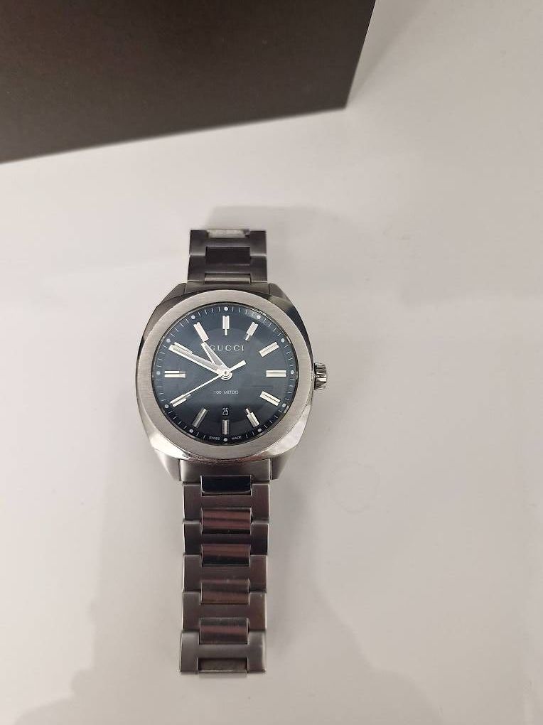 Gucci Orologi: Original Gucci Uhr GG2570, 41mm – Usato da St. Urban venduto da kun_9gl9 2