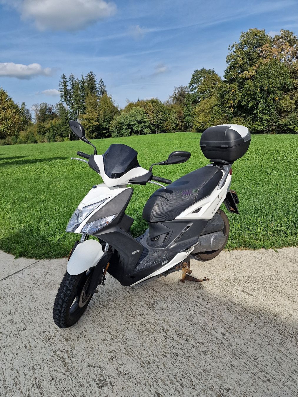 Kymco Scooters: Kymco Roller 125 – D'occasion à Niederbüren par Geeo