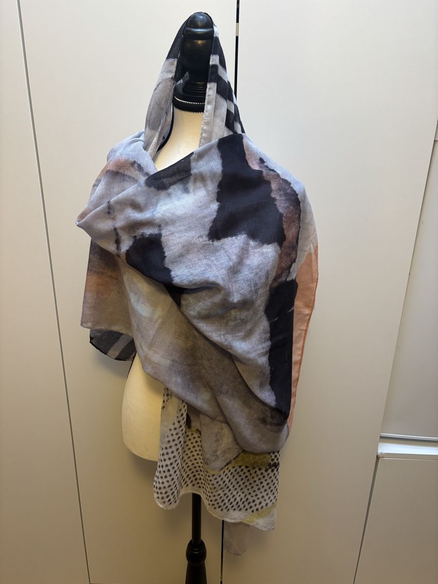 Foulard & Sciarpe: Damen Schal mit abstraktem Muster – Nuovo (secondo la descrizione) da Celerina venduto da Heli87 1