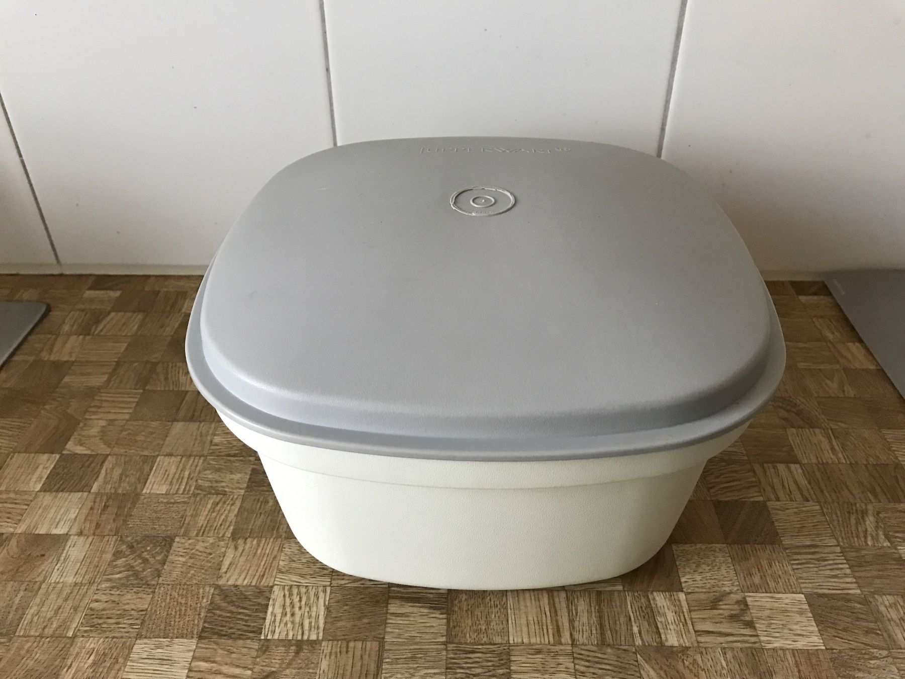 Tupperware Recipients et similaires: Tupperware Multi Server – D'occasion à Birmensdorf ZH par Hilhan