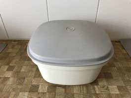 Tupperware Multi Server
