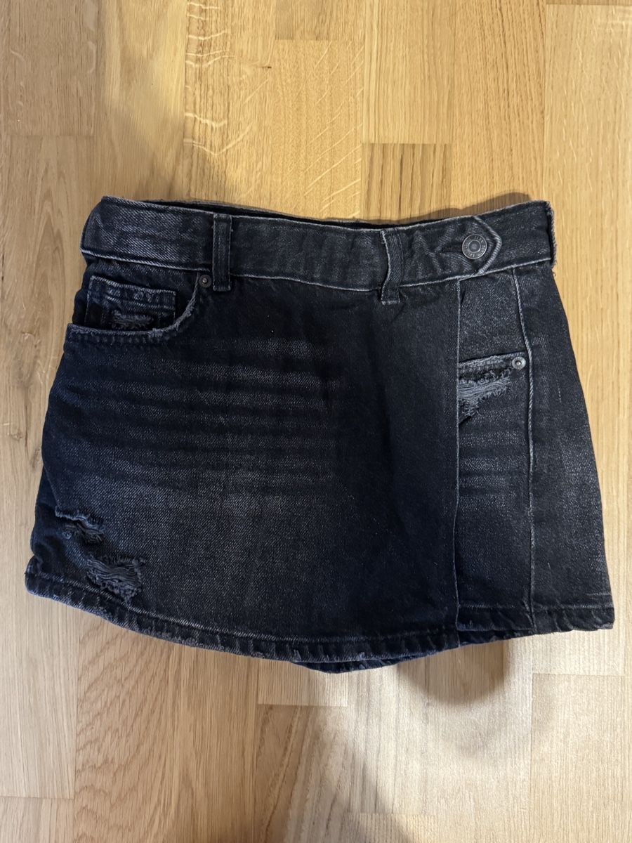 Zara Pantaloni: Zara Skort, Grösse 148 – Nuovo (secondo la descrizione) da Kleinandelfingen venduto da les_gb7w