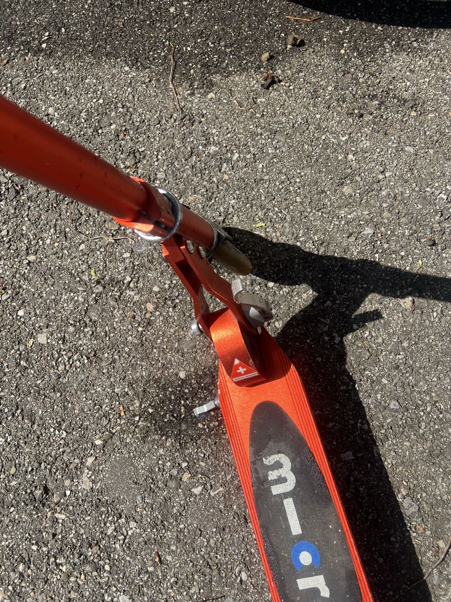 Micro Kickboard: Micro Scooter, Rot – Usato da Olten venduto da isabelschmid 1