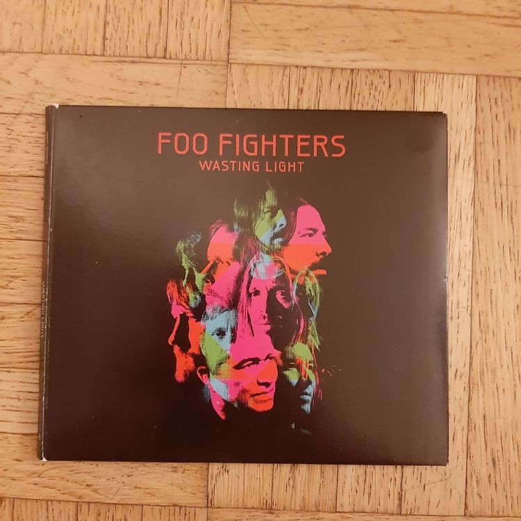 Foo Fighters - Wasting Light | Kaufen auf Ricardo