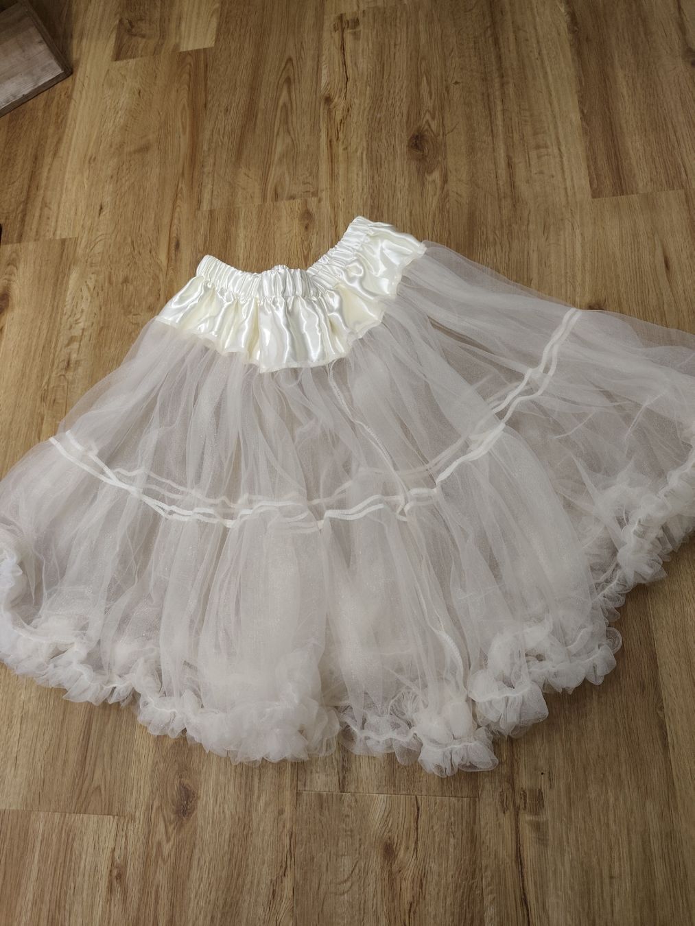 Röcke: Petticoat eierschalen, Gr. 42 bis 46 - NEU – Neu (gemäss Beschreibung) aus Dussnang von Rosenfee50