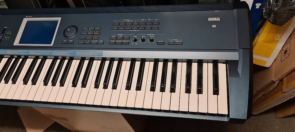 Strumenti musicali: Korg Triton Extreme MUSIC WORKSTATION / SAMPLER – Usato da Wallisellen venduto da Daijga 2