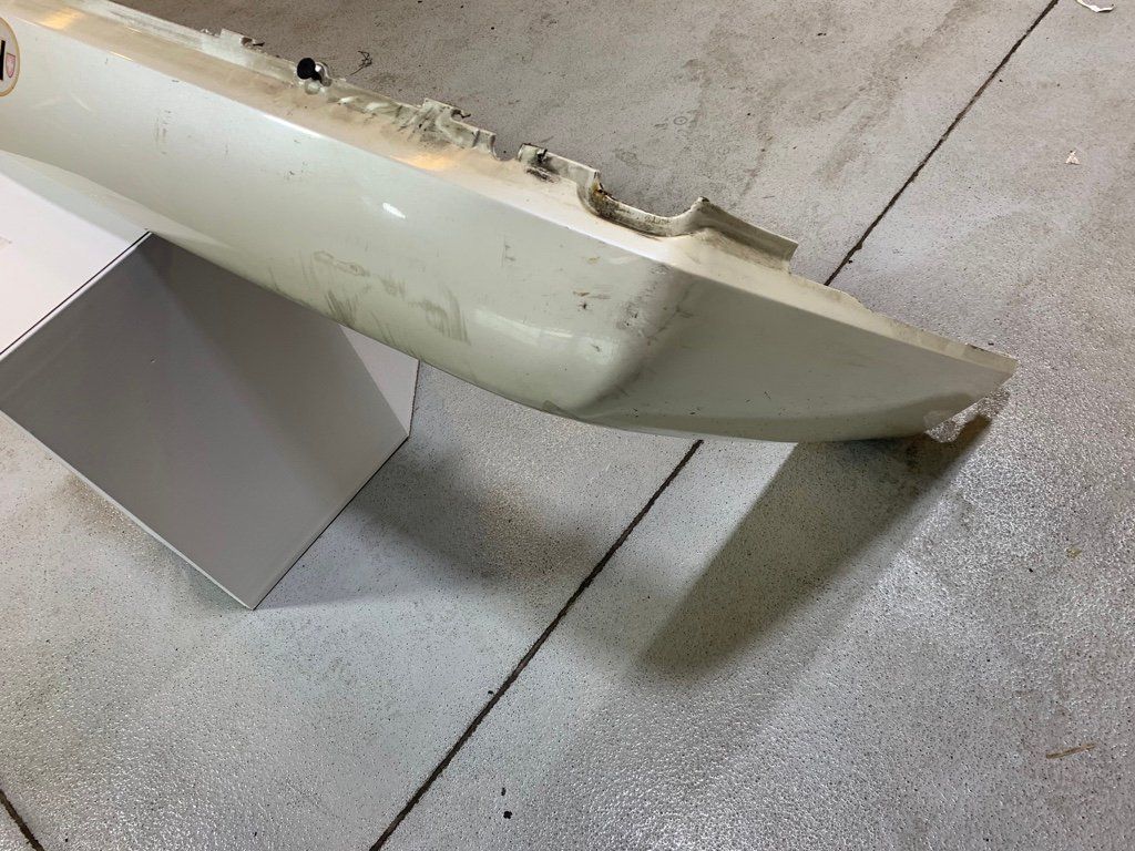 Cadillac Alle Autoersatzteile: Stossstange Cadillac Deville 95-96 hi – Gebraucht aus Stetten AG von klappag 1
