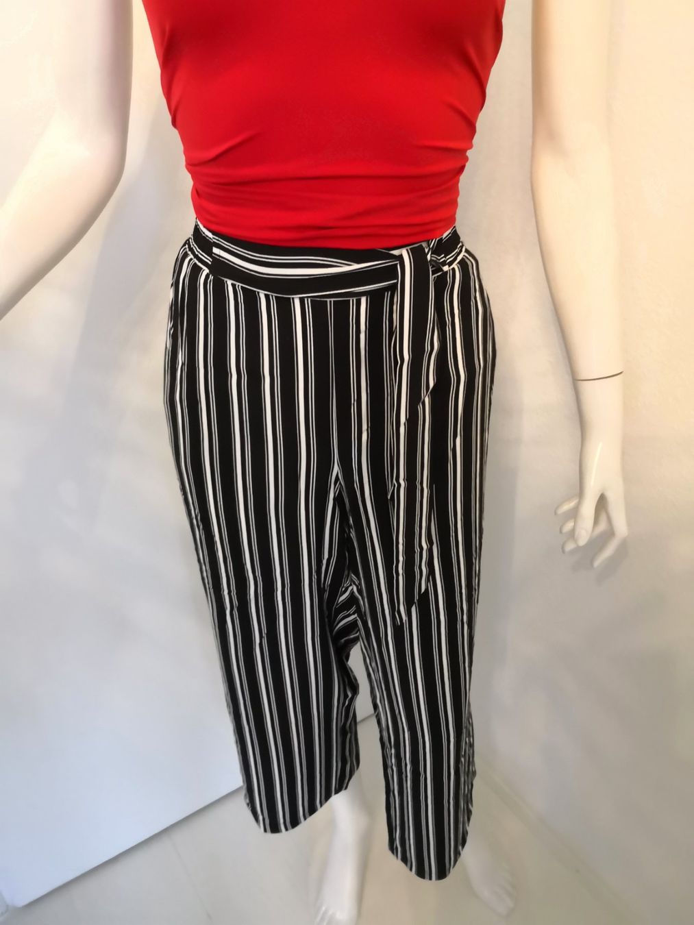 Mango Top: 🤩MANGO TOP ROT – Nuovo (secondo la descrizione) da Olten venduto da Naja-Twins-Twins 9