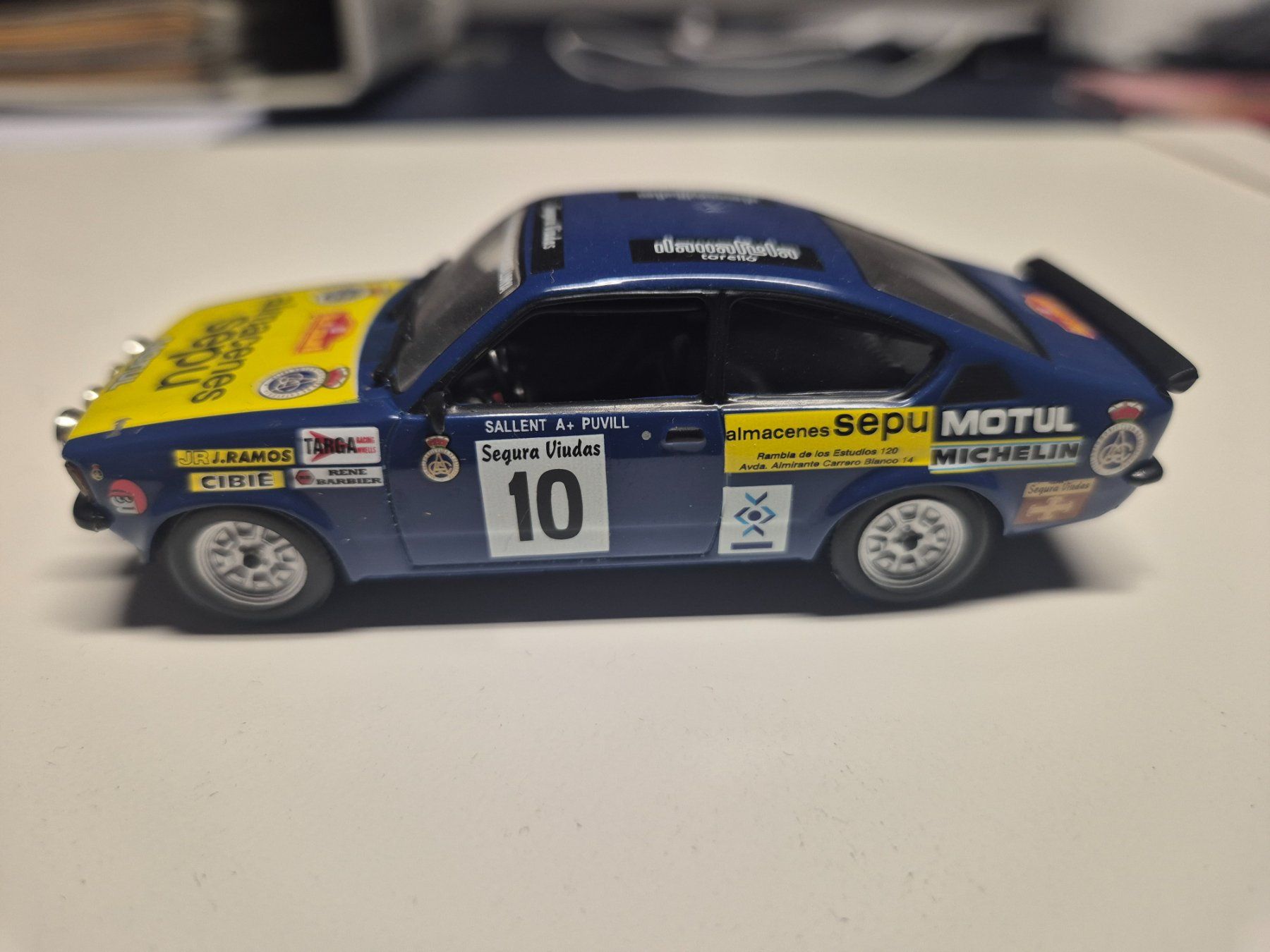 Opel Modellautos: Opel Kadett GTE – Gebraucht aus Moutier von cat365