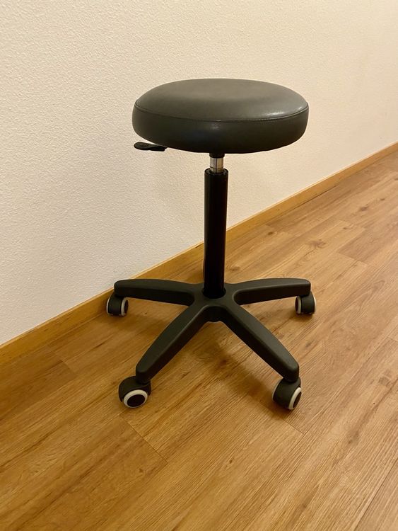 Produktbild von Rollhocker Mit Ringauslöser | Schwarz