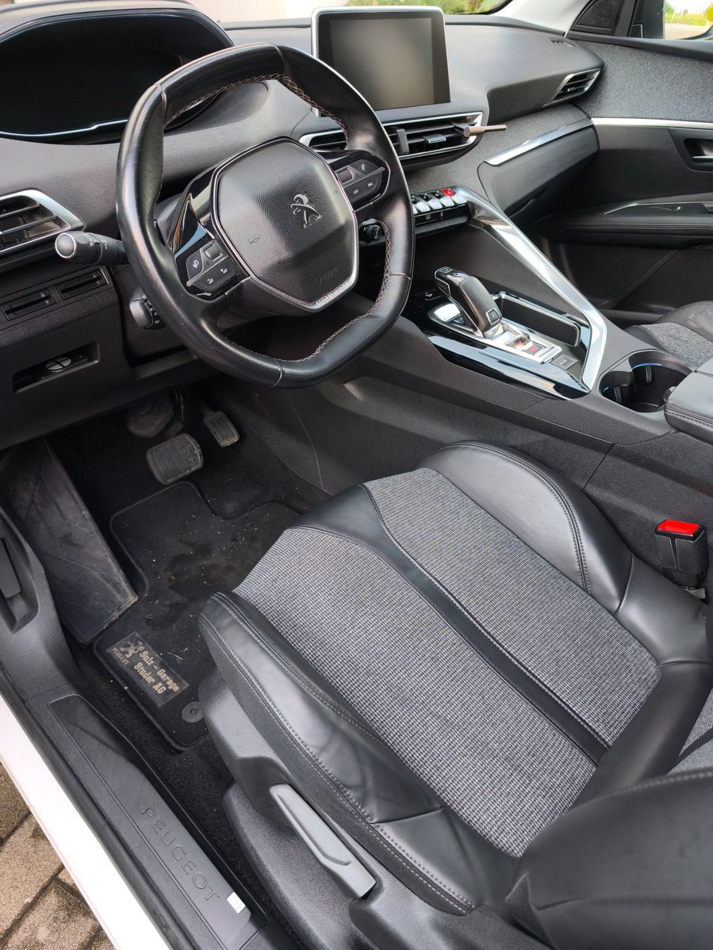 Peugeot Autos: Peugeot 3008 – D'occasion à Altstätten SG par Maryann2 6