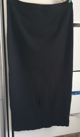WILLE schöner Woll-Strickjupe Gr. 42
