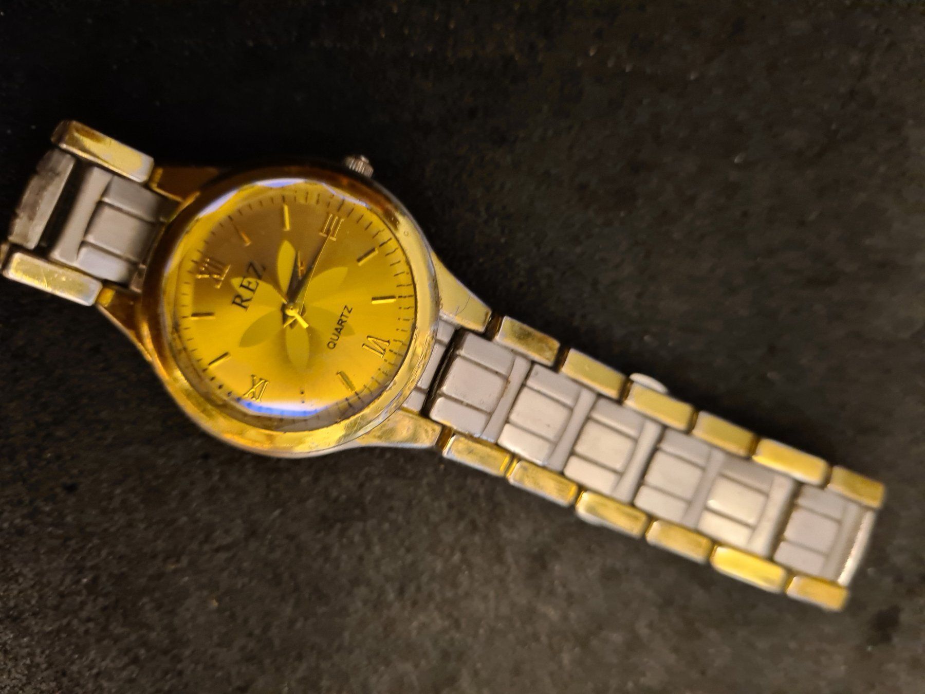 Orologi: Damen Armbanduhr REZ QUARZ – Usato da Amriswil venduto da used2use 1