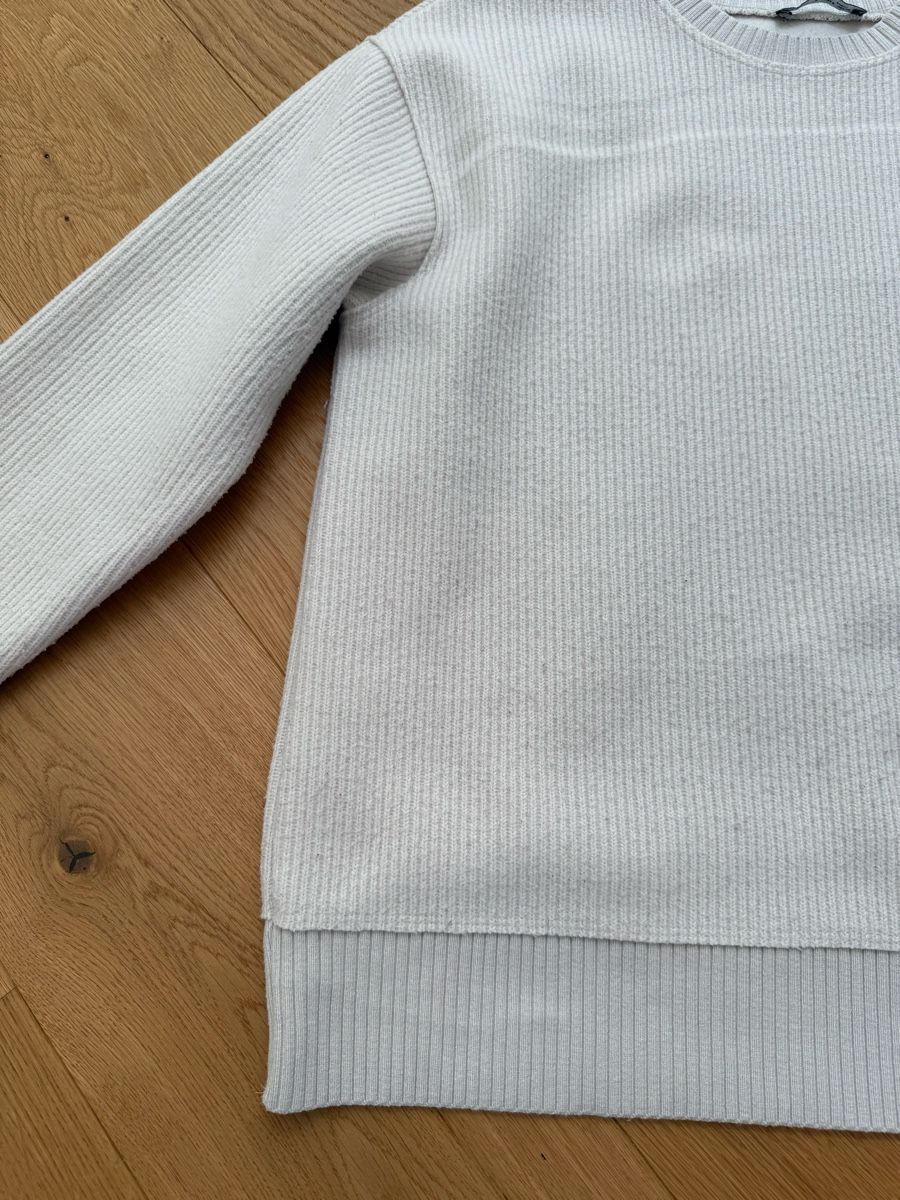 Zara Pullover & Sweatshirts: Zara Strickpullover, Grösse S – Gebraucht aus Luzern von sydney01. 1