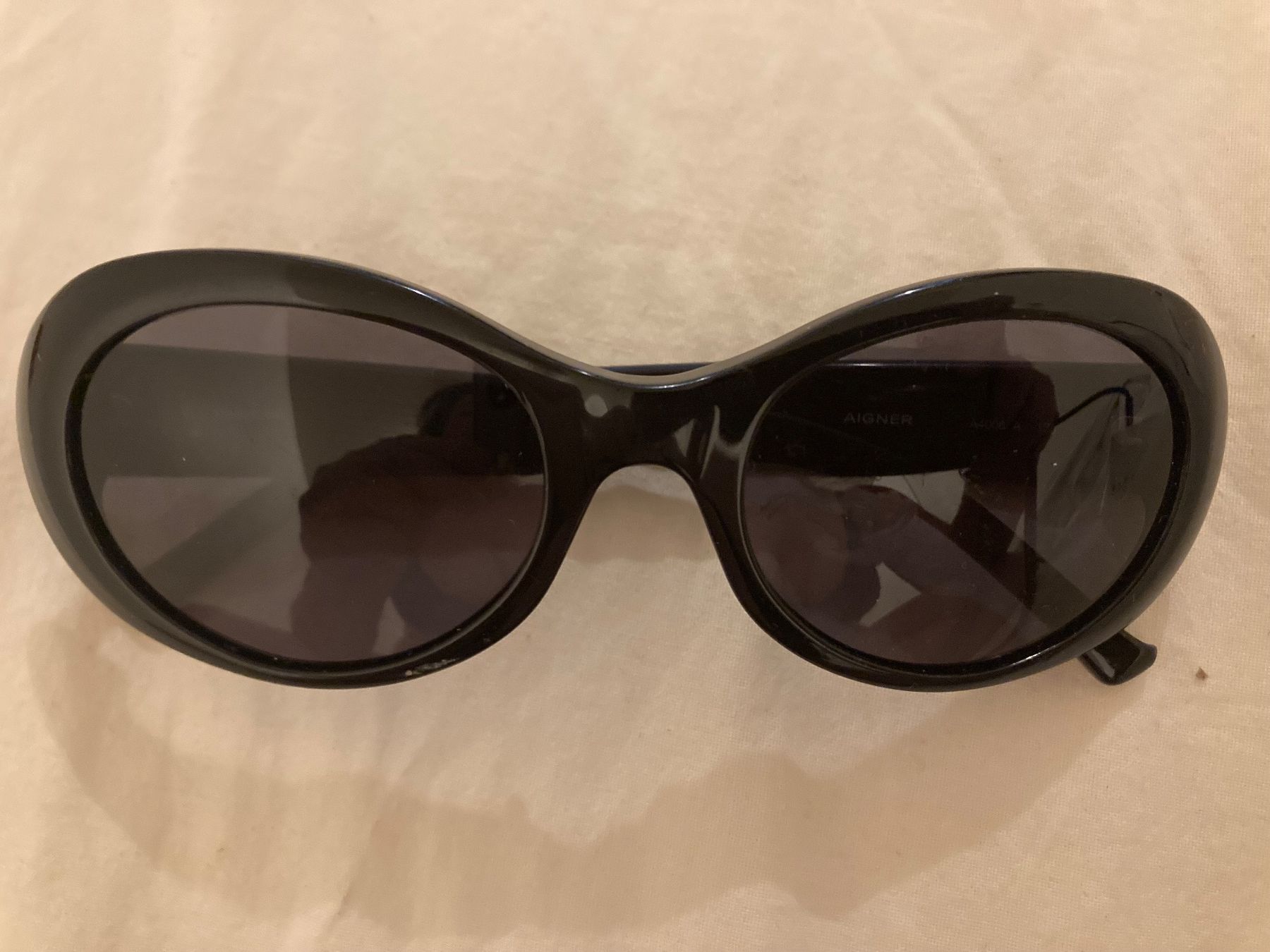 Aigner Brillen & Gläser: Original Aigner Sonnenbrille schwarz – Gebraucht aus Winterthur von Jolie-Joli 5