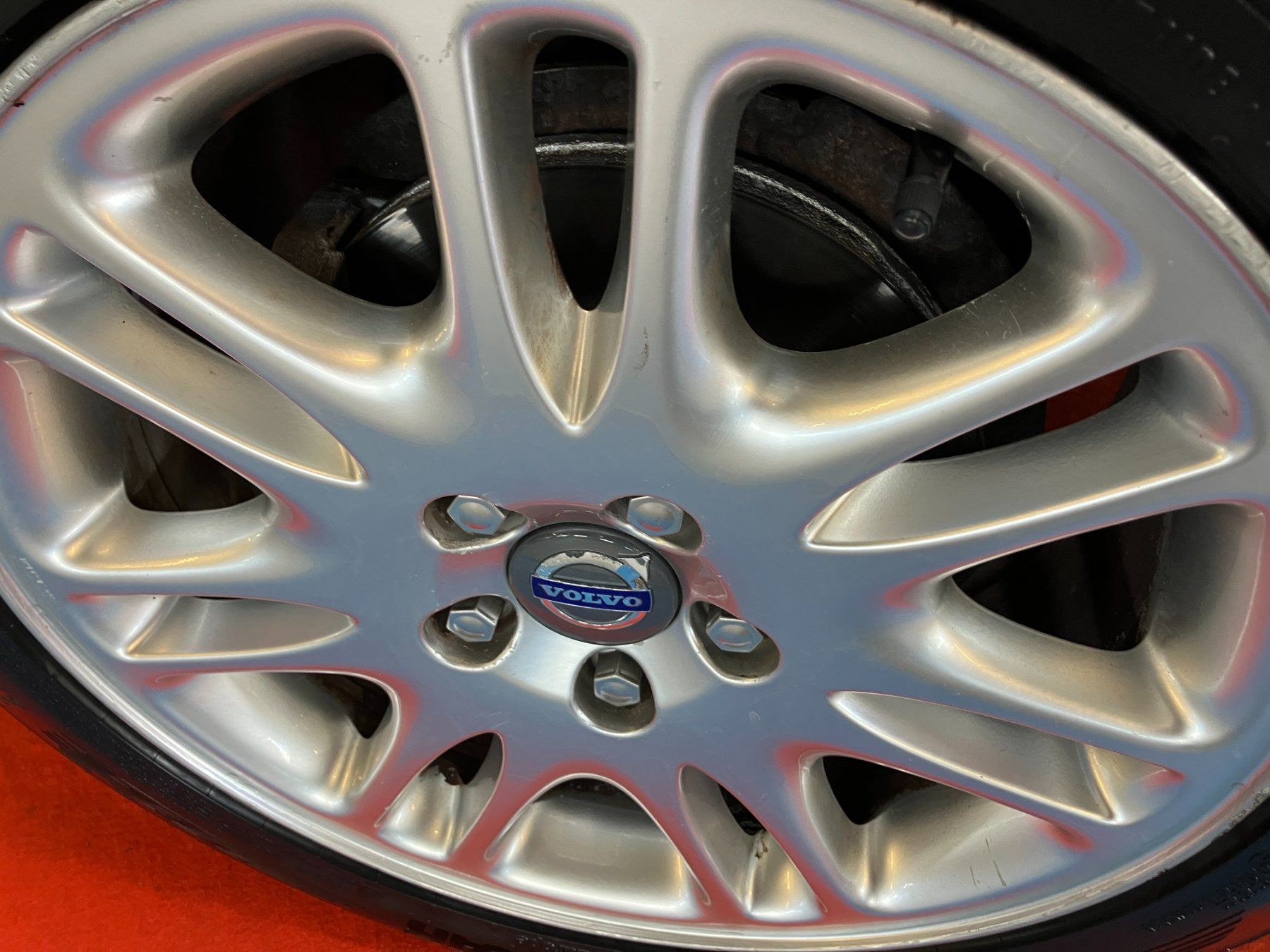 Volvo Automobili: VOLVO V50 1.6D DRIVe Start/Stop – Usato da Gampelen venduto da Steuer0 4