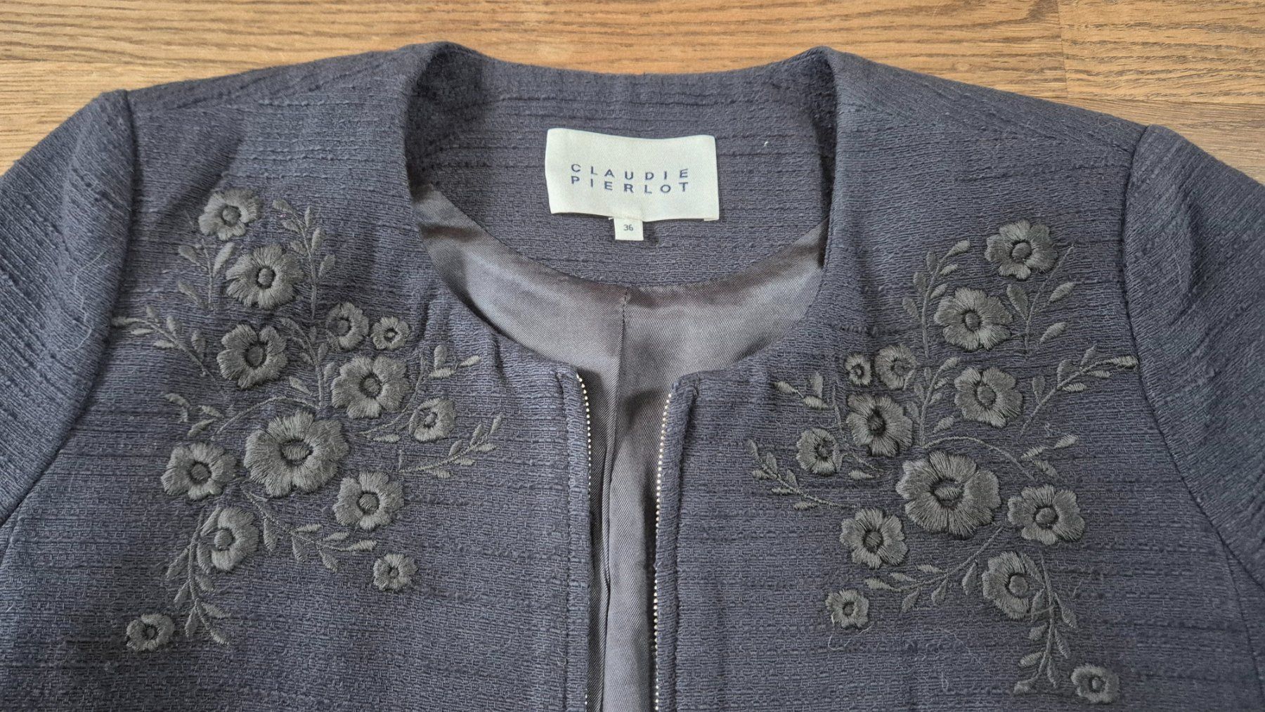 Claudie Pierlot Giacche: Claudie Pierlot dark blue blazer – Usato da Zürich venduto da monadiederich 1