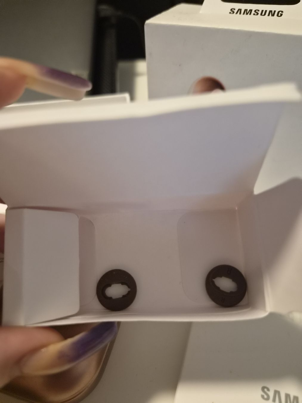 Samsung Kopfhörer: Samsung Galaxy Buds Live Bronze gebraucht – Gebraucht aus Emmenbrücke von roh_y8gr 4
