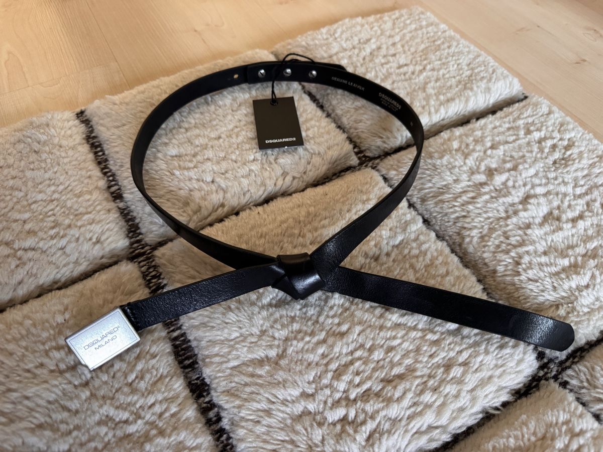 Dsquared2 Cinture: Schwarzer Dsquared2 Ledergürtel Milano, Grösse 75 cm – Usato da Wilderswil venduto da Renaissance1