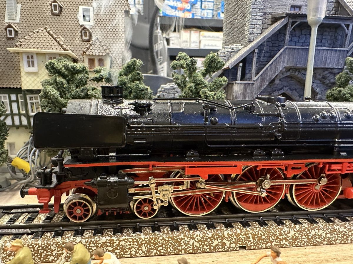 Märklin Modellini di ferrovie: Märklin 3310 DB BR 012  – Usato da Lupsingen venduto da New-Haven 1