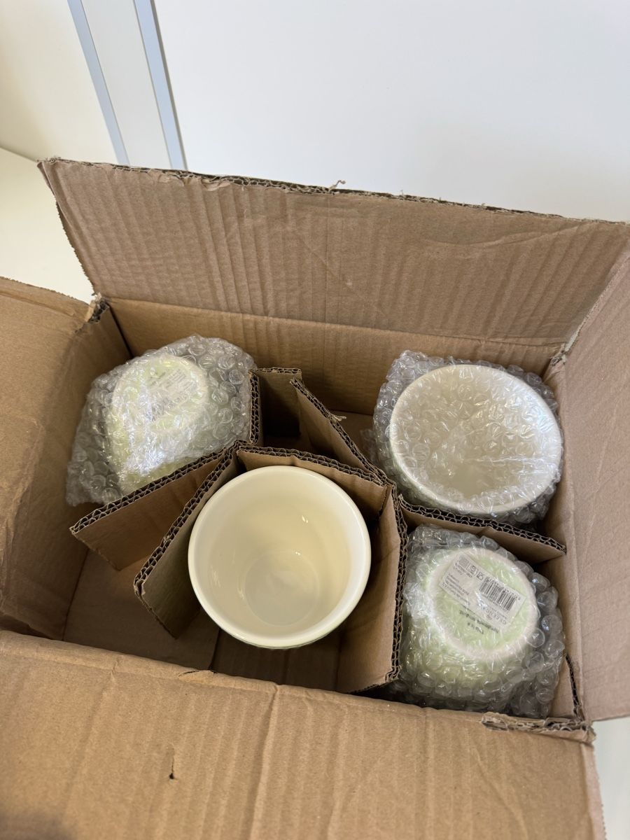 Greengate Tasses: GreenGate 3 Becher Alice hellgrün Neuware 4er Set – Neuf (Voir description) à Zuchwil par Bluejay79 3