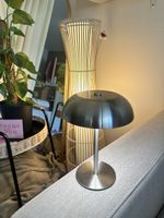 Stylische Tischlampe, Pilz Design - Top Zustand! Silbrig