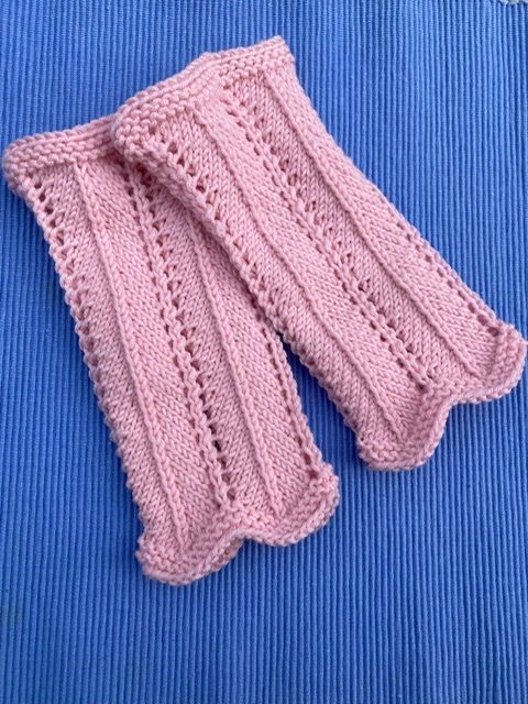 Guanti & manicotti: Pulswärmer handgestrickt rosa – Nuovo e nell'imballaggio originale da Pfäffikon ZH venduto da Suribu