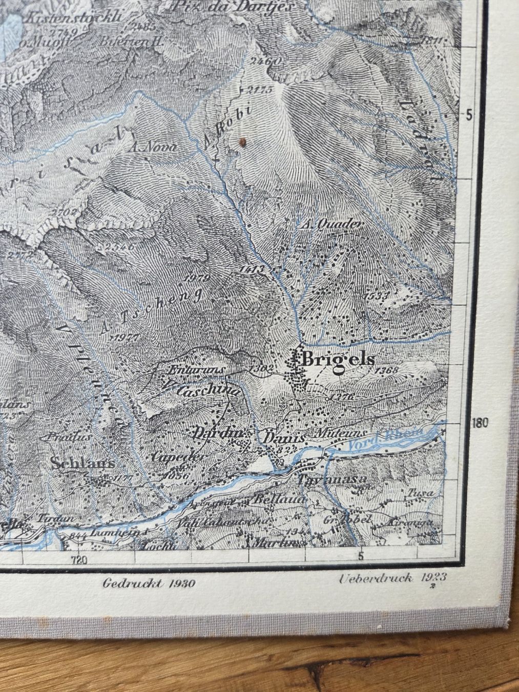 Cartine & Atlanti: Zürich - Linthal - Brünig – Usato da Rickenbach Sulz venduto da Kodachrom 3