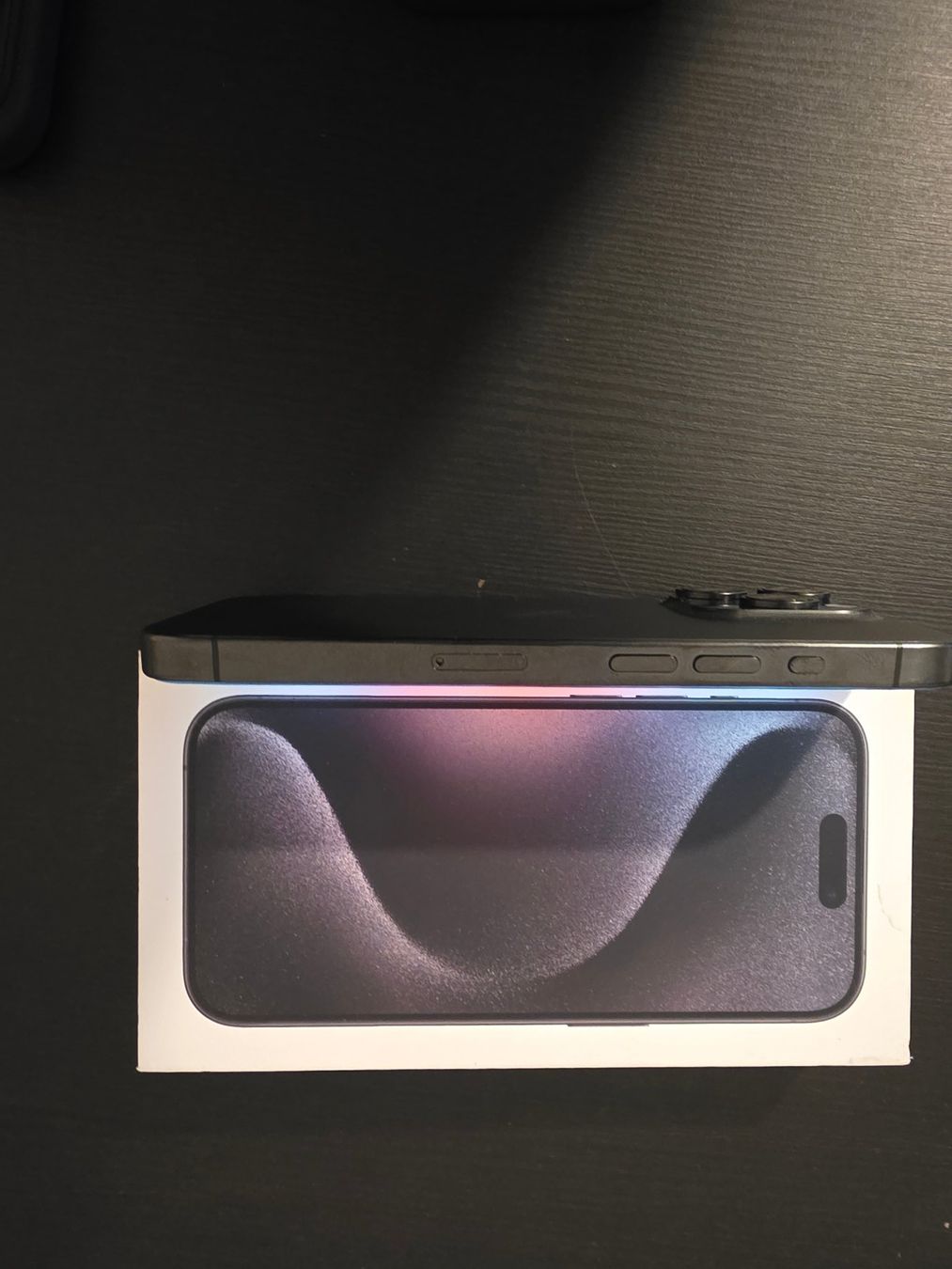 Apple Telefoni cellulari / Smartphones: Apple iPhone 15 Pro, Black Titanium, 128GB – Usato da Wetzikon ZH venduto da m7v_lh7n 2