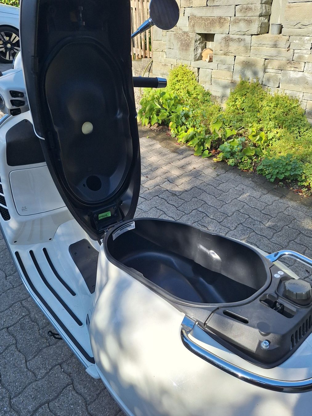 Piaggio Scooter: Piaggio Vespa GTS300 – Usato da Bischofszell venduto da Backstage8 5