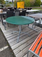 BÄTTIG Gartentisch nicht klappbar Ø 100cm Tannengrün