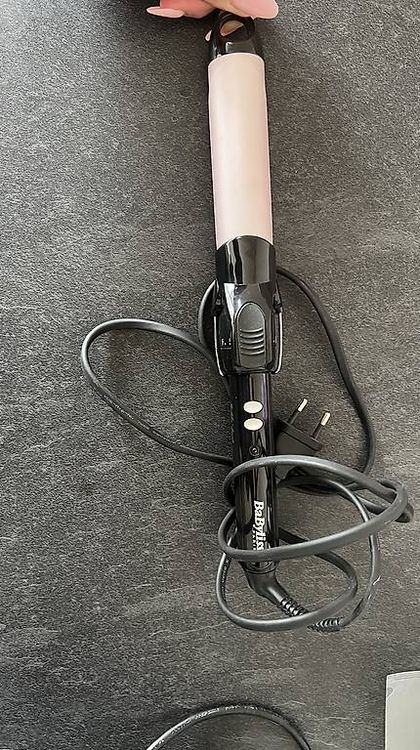 Piastre & Arricciacapelli: Babyliss Lockenstab – Usato da Felben-Wellhausen venduto da car_7d2g