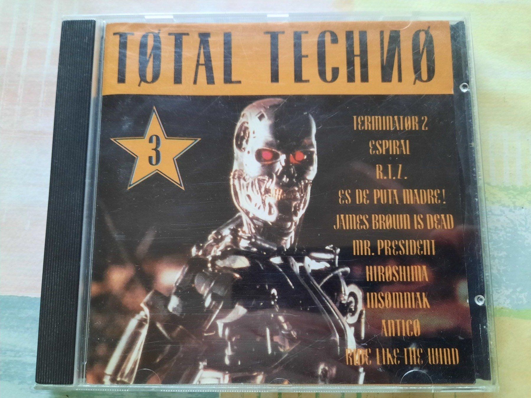 CDs: Cd Total techno  – D'occasion à Pully par bro_n52j