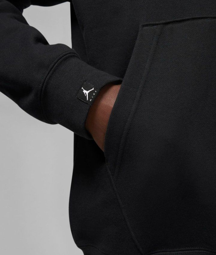 Pulls & Sweat-shirts: Neu Jordan Nike pullover gr M – Neuf avec emballage d'origine à Dagmersellen par L.Ga. 1