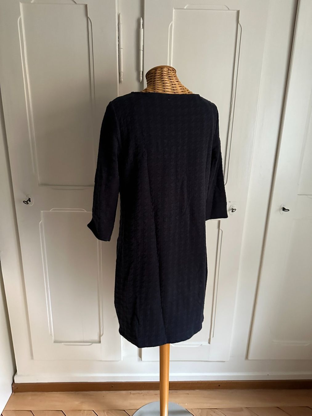 Tchibo Robes: TCM - Kleid dunkelblau 36/38 – D'occasion à Zürich par Diazaio 2