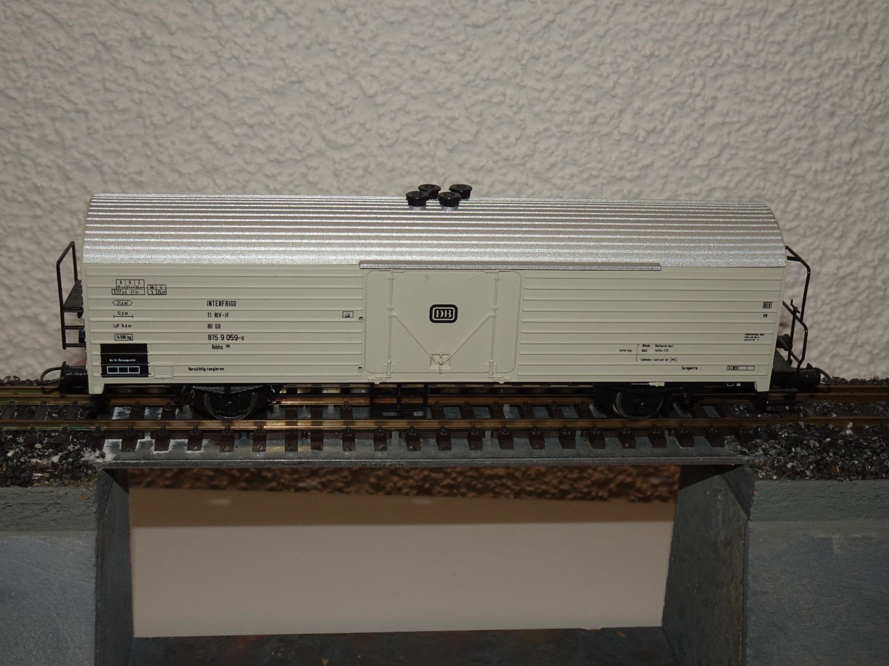 Roco Modellini di ferrovie: Roco 44310A  DB Interfrigo  Ibbhs 11 80 815 9 059-8 H0 DC – Usato da Hinwil venduto da Berling0 1