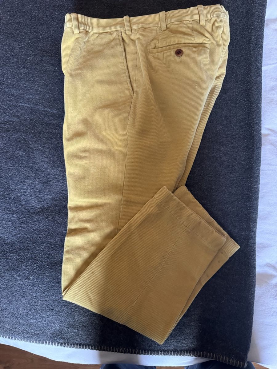 Pelikamo Pantaloni: Pelikamo Cord Hose Gelb – Usato da St. Moritz venduto da Bengeee 1