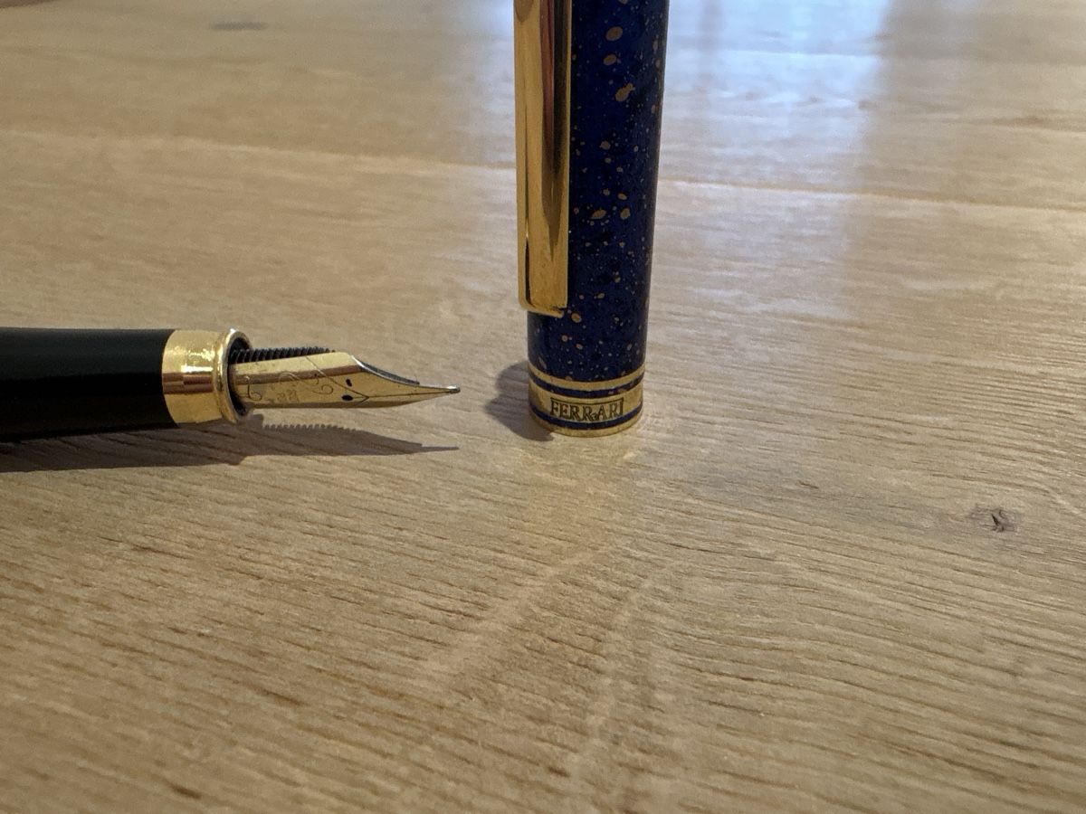 Stylos & Marker: Ferrari Füllfederhalter  – D'occasion à Oetwil am See par Aldox108 2