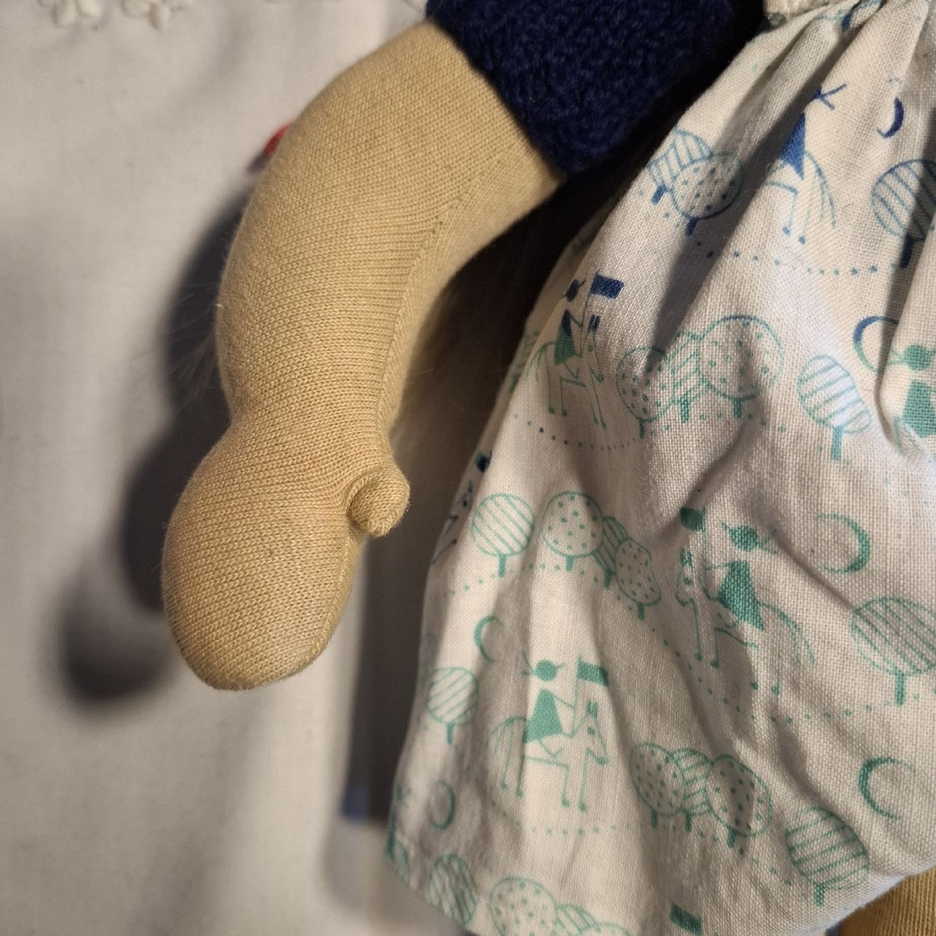 Puppen: Alte Puppe Komplett überzogen mit Stoff – Gebraucht aus Nürensdorf von DANG3REUX 2