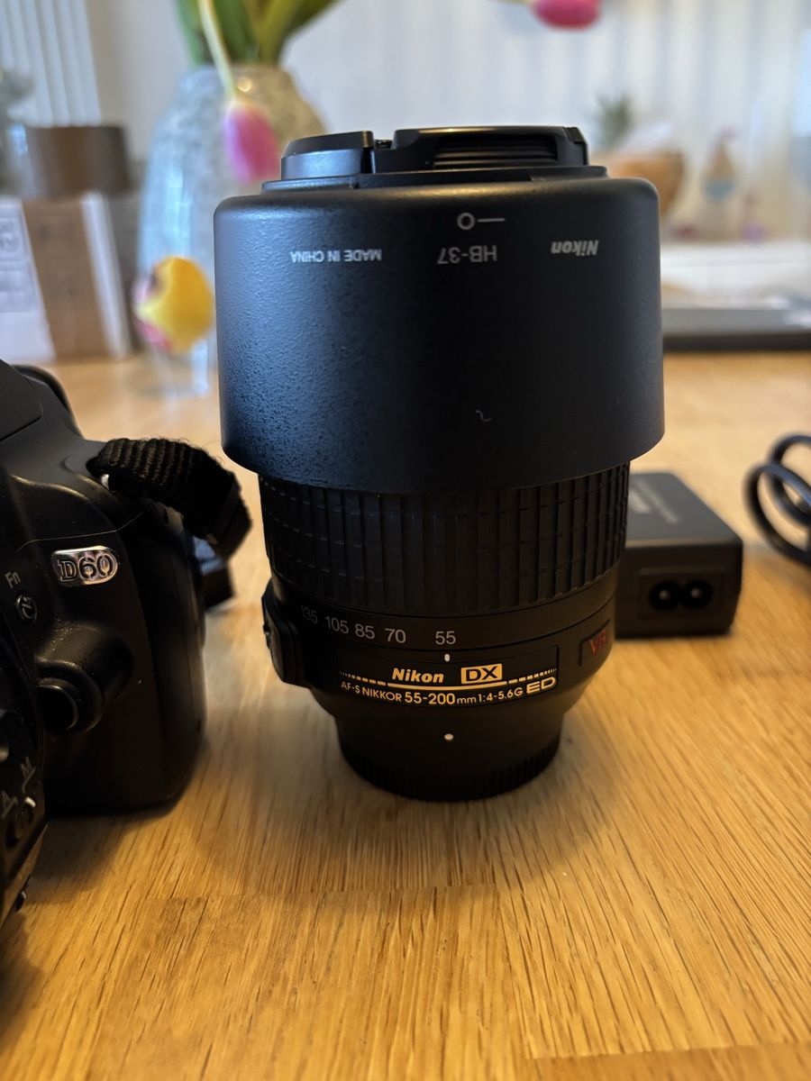 Nikon Fotocamera: Nikon D60 avec 2 objectifs – Usato da Crissier venduto da Flagada8 2