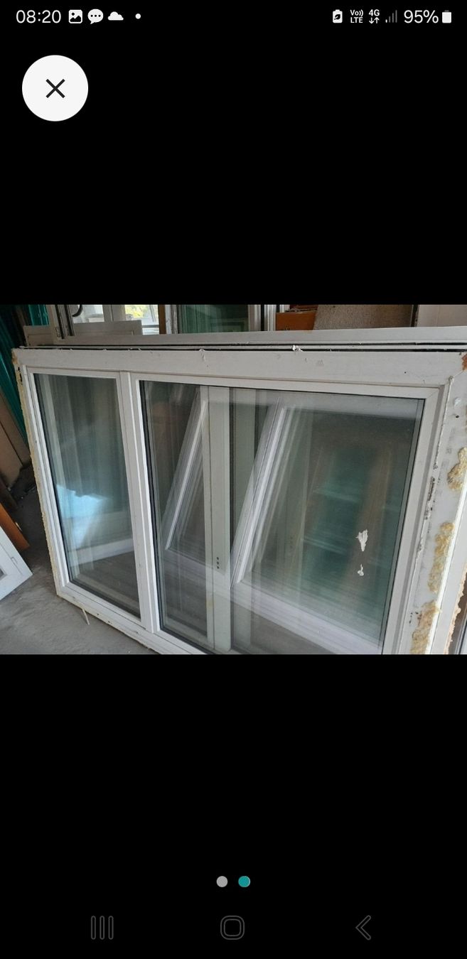 Fenêtres: Fenster – D'occasion à Marbach LU par san_8kt5