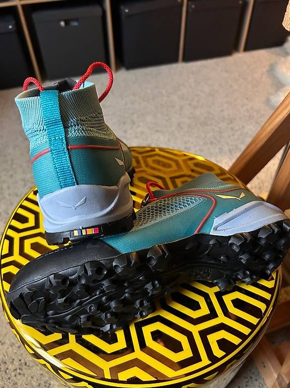 Scarpe da donna: Trekkingschuhe Damen Salewa – Usato da Zürich venduto da Gum 1