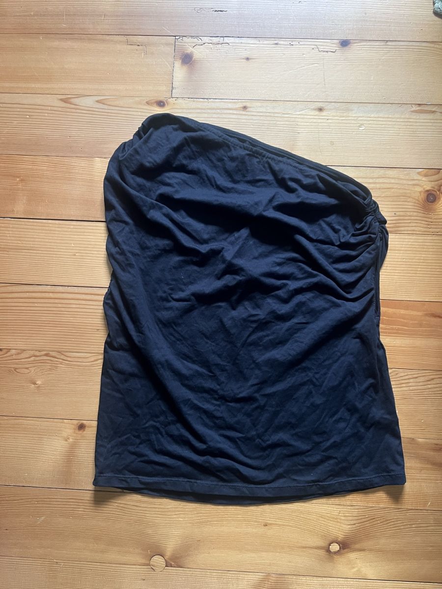 Top: schwarzes tube top – Nuovo e nell'imballaggio originale da Magden venduto da leo_c8bc 1