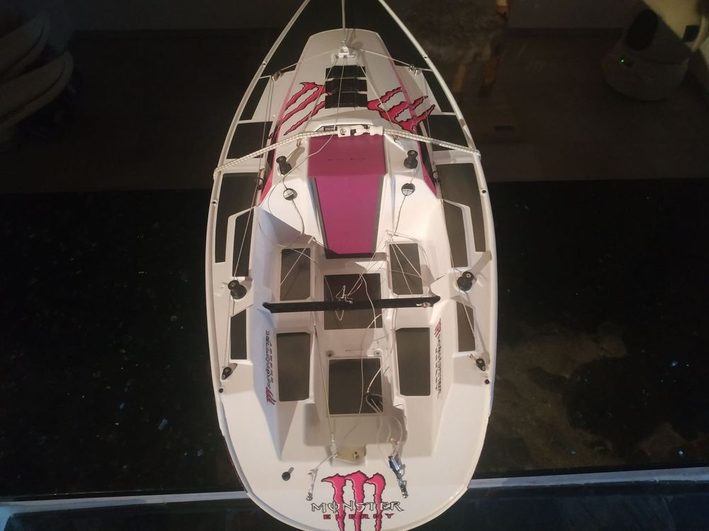 Sprinta rc cheap sailboat