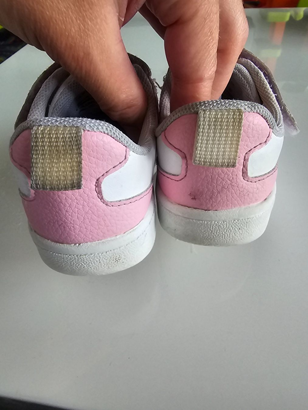 H&M Schuhe für Mädchen: Schuhe Sneakers grösse 23 – Gebraucht aus Unterentfelden von Panda-87 4