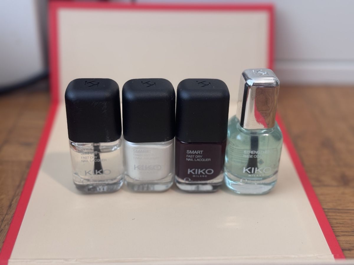 Smalto per unghie: lot 4 vernis kiko  – Usato da Genève venduto da gzi_z668