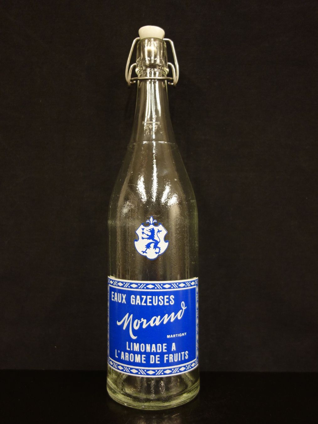 Bicchieri, Caraffe & Bottiglie: alte Flasche MORAND MARTIGNY 1968 – Usato da Kerzers venduto da Flaschenposten
