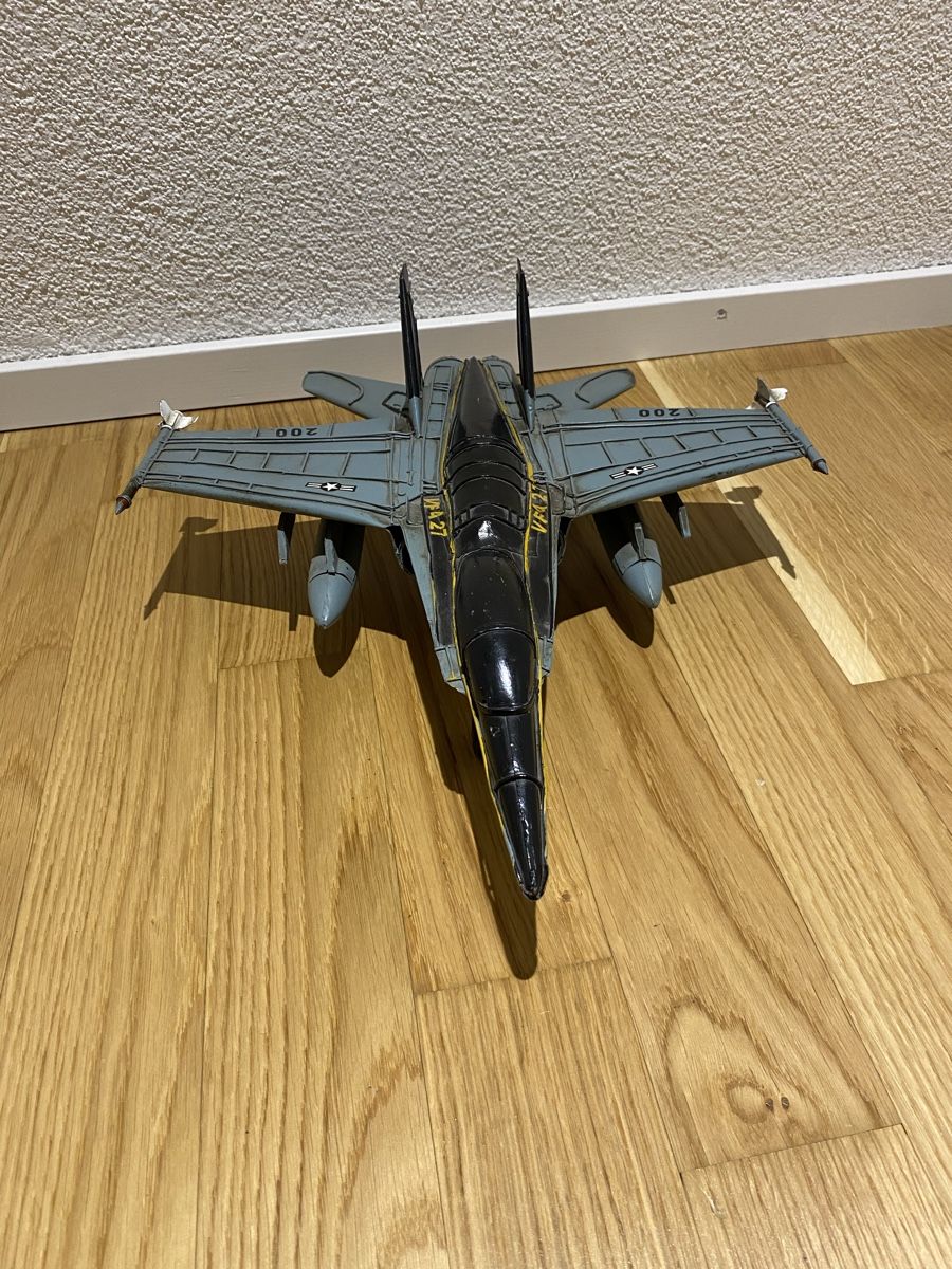 Kit di modellismo & Modellini statici: F/A 18 Kampfjet aus Blech – Nuovo (secondo la descrizione) da Langendorf venduto da Blechfahrzeuge 7