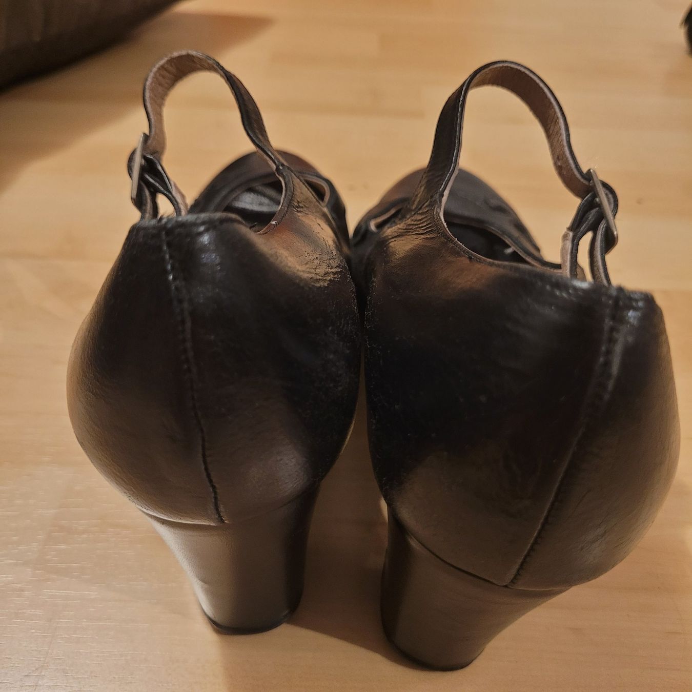Scarpe da donna: Flamenco Schuhe Menkes Grösse 42 – Usato da Bremgarten b. Bern venduto da Marge7979 3