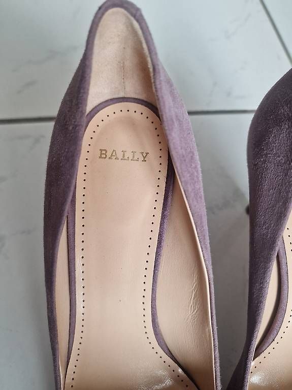 Bally Scarpe da donna: Bally Wildleder Pumps – Nuovo (secondo la descrizione) da Lausen venduto da Joli-80 4
